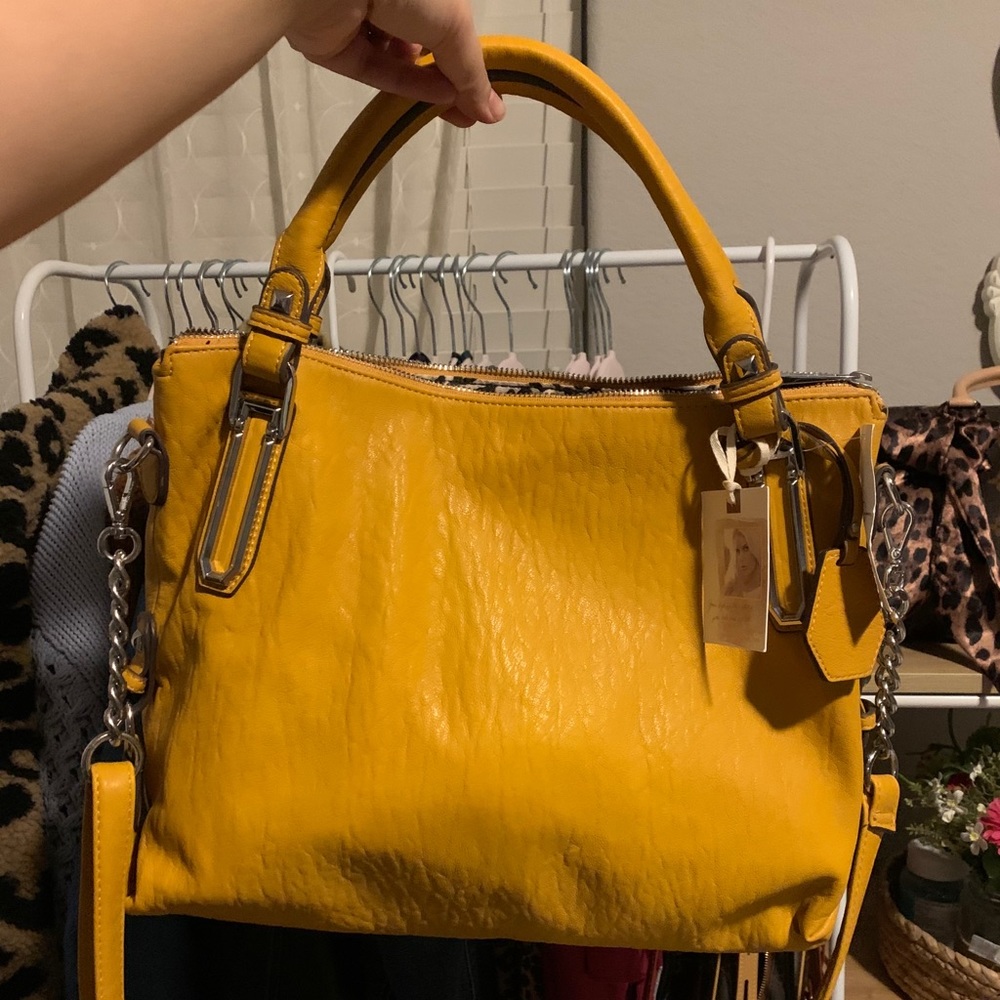 Jessica Simpson mustard bag NWT